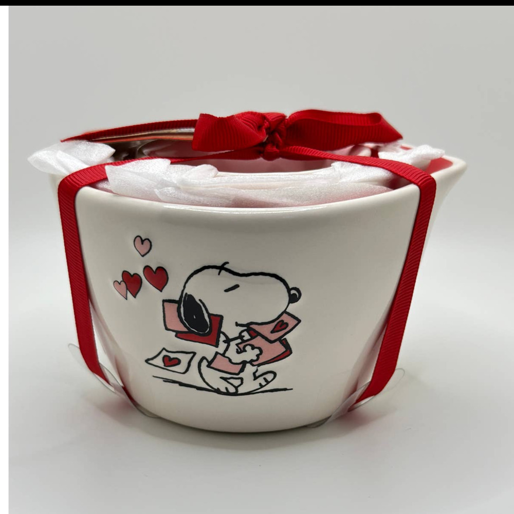 Rae Dunn Valentine’s Day Snoopy Measuring Cups